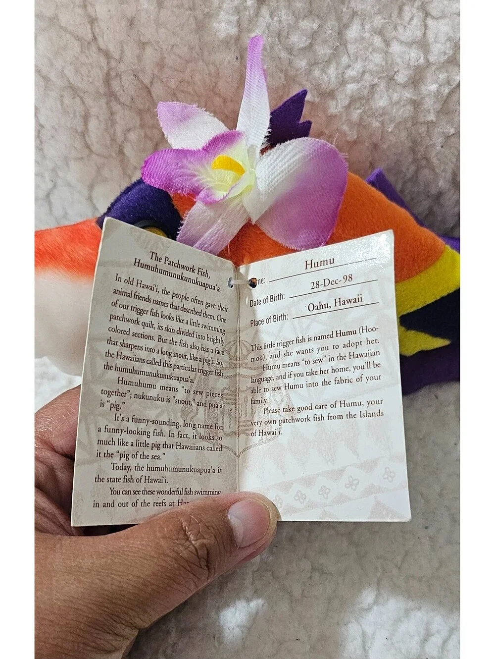 New 1998 Hawaiian Collectibles Humu Patchwork Fish Plush Passport Tag 9